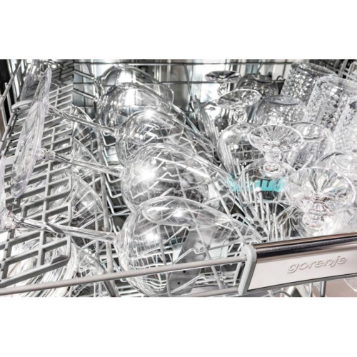 Посудомоечная машина Gorenje/ Посудомоечная машина Gorenje GV642E90 Посудомоечная машина Gorenje, загрузка 13 комплектов, стандартный мотор, регулировка верхней корзины по высоте, 2 корзины, сенсорное управление, световой и звуковой сигнал завершения цикл