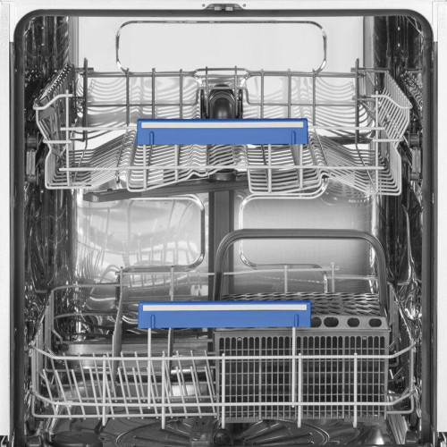 Посудомоечная машина Smeg/ Посудомоечная машина Smeg, встраиваемая, 60 см, сенсорное управление Soft Touch, 13 комплектов, 8 программ, инверторный мотор 2.0, полный AquaStop, автоматическое открывание дверцы, конденсационная сушка, LED дисплей, цвет черны