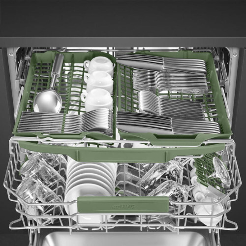 Посудомоечная машина Smeg/ Посудомоечная машина Smeg, встраиваемая, 60 см, 13 комплектов, 11 программ, сенсорное управление, ActiveLight, Dry Assist, автоматическое открывание дверцы, 3 корзины, полный AquaStop, энергоэффективность С