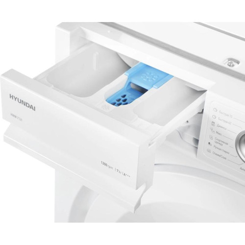 Стиральная машина/ Стиральная машина Hyundai HWM 7121 класс:A+++ загрузка до 7кг отжим:1200об/мин белый