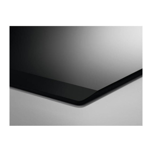 Варочная поверхность/ Варочная поверхность Electrolux EHF6241FOK черный