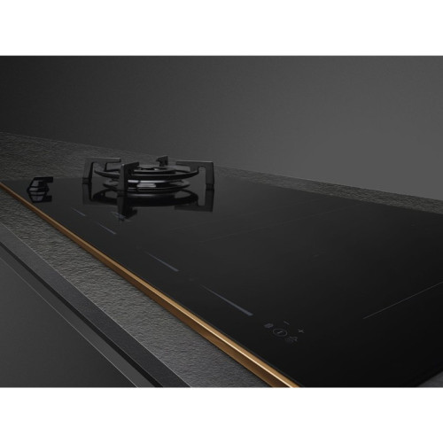 Комбинированная  варочная панель Smeg/ Комбинированная варочная поверхность, газ + индукция, Dolce Stil Novo, комбинированное управление, прямой край, 9 уровней мощности, поддержание тепла, гриль, пауза, акустический сигнал окончания приготовления, индика