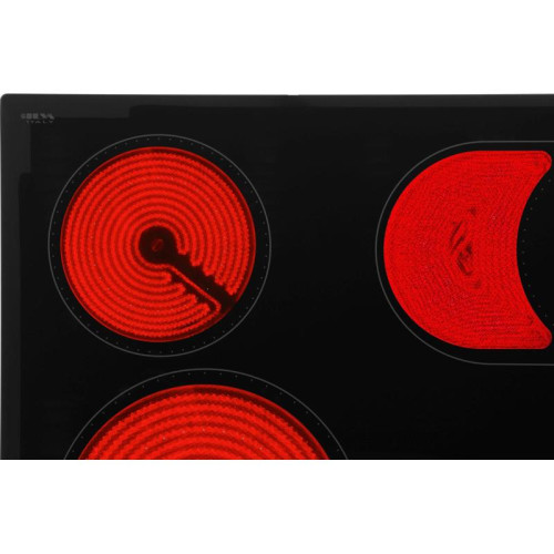 Варочная поверхность/ Варочная поверхность Hyundai HHE 6672 BG черный