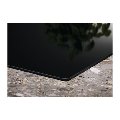 Встраиваемые электропанели/ Электрическая варочная поверхность LHR3233CK ELECTROLUX