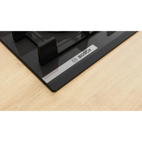 Газовая варочная поверхность/ Газовая варочная поверхность Bosch PNK6B6P40R черный