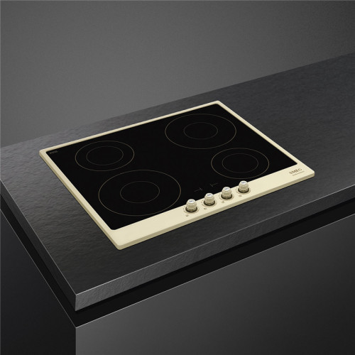 Встраиваемые индукционные панели SMEG/ индукционная, 60 см, поворотные переключатели, кремовая, латунная фурнитура, черная стеклокерамика