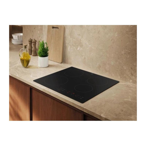 Индукционная варочная поверхность/ Индукционная варочная поверхность Electrolux EIT60433CT черный