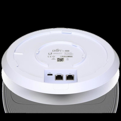 Точка доступа Wi-Fi Ubiquiti UniFi AP AC SHD  UAP-AC-SHD  Ubiquiti точка доступа 2.4+5 ГГц, ac Wave2, 4х4 MU-MIMO, 802.3at, 2х  UAP-AC-SHD  1G Ethernet, (020503)