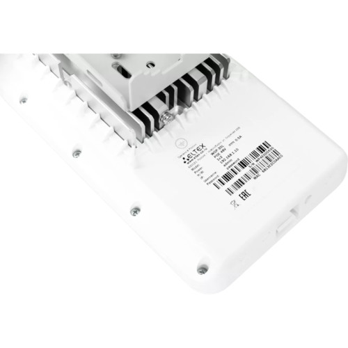 Точка доступа WOP-30L, 802.11ax  (WiFi 6), 2.4/5GHz; 2х2 MU-MIMO; 1 порт 100/1000/2500 Base-T, 4 разъема SMA-типа для подключения внешних антенн, 48/56В PoE+,