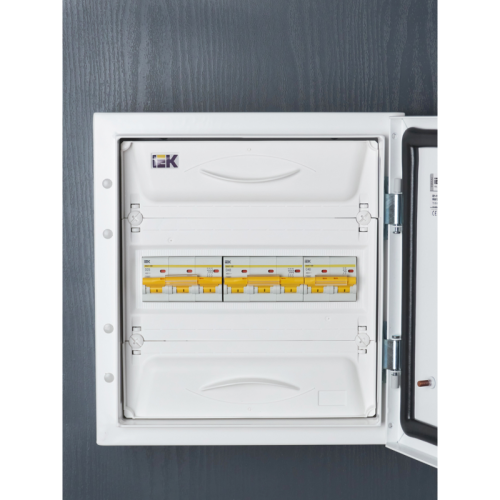 KARAT Авт. выкл. ВА47-100 3P D 25А 10кА IEK