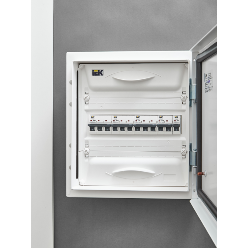ARMAT Авт. выкл. M10N 3P D 16А IEK