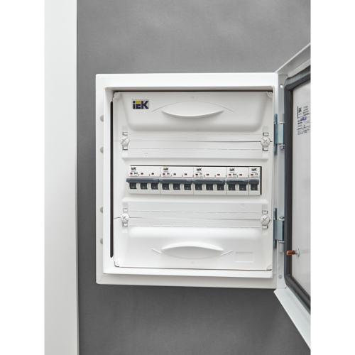 ARMAT Авт. выкл. M10N 3P D 8А IEK