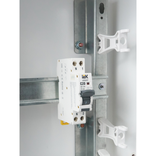 ARMAT АВДТ B06S 1P+NP C20 30мА тип AC (18мм) IEK